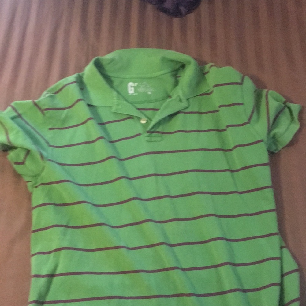 Gap shirt